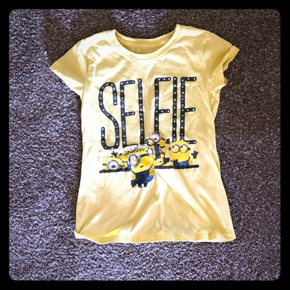 Yellow Minion Selfie T-shirt
